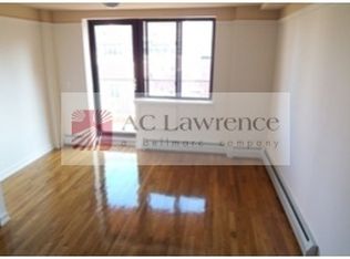 390 E 8th St APT 4E, New York, NY 10009