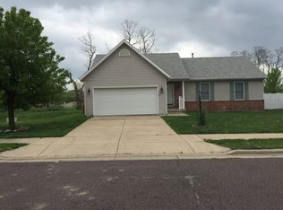 4212 W Richards Way, Peoria, IL 61615