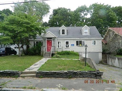 1st image of 77 Carroll Ave