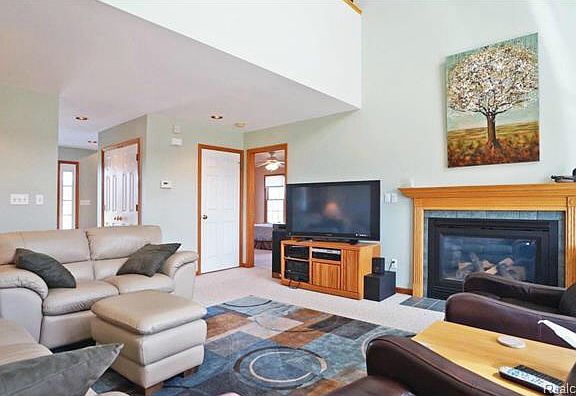 2nd image of 8040 Apple Creek Ct