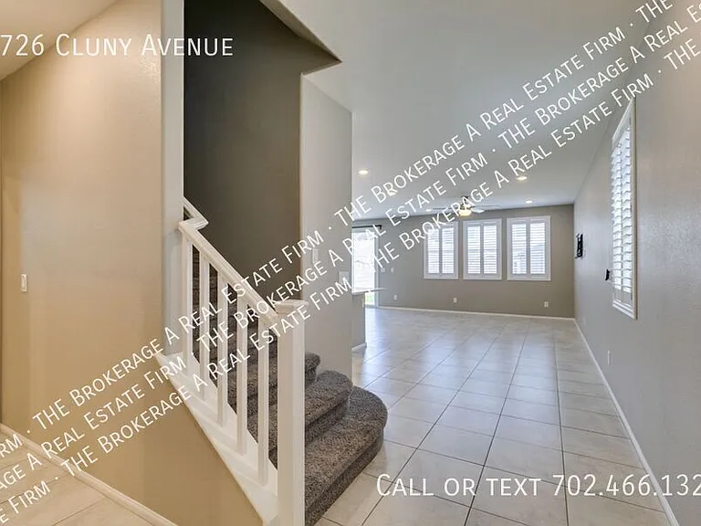 9726 Cluny Ave — Photo 3