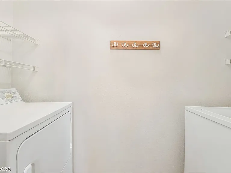 251 S Green Valley Pkwy #3921 — Photo 17