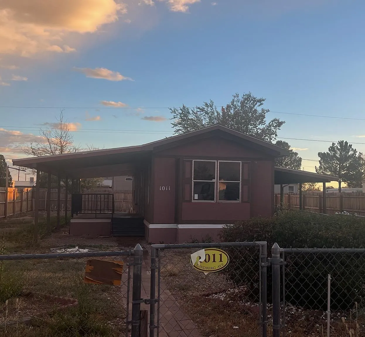 2 bed, 900 sqft, $900 — Photo 1