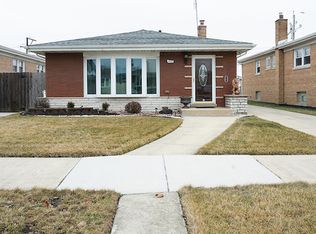 8429 S Karlov Ave, Chicago, IL 60652