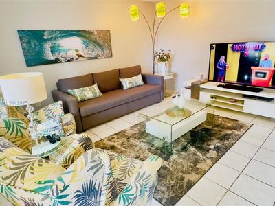 16901 NE 13th Ave APT 309, North Miami Beach, FL, 33162