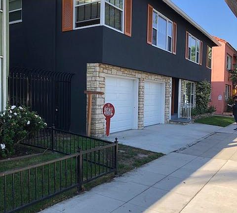 3rd image of 1334 E 1st St APT 11