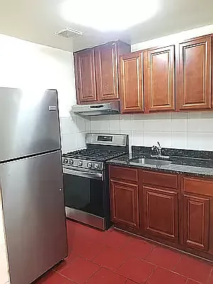 Rented by Duradox Management LLC | media 26