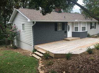 106 Pine Ln, Oak Ridge, TN 37830