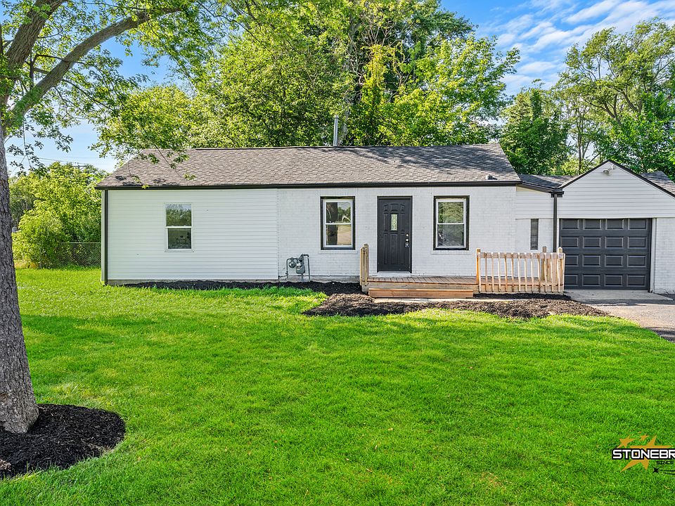 1st image of 37648 N Lake Vista Ter