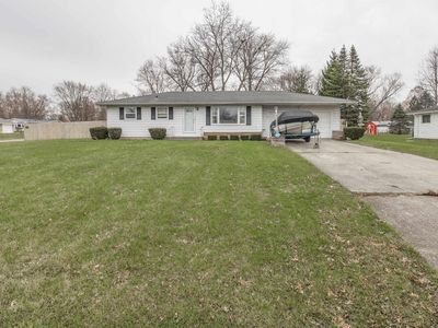 5732 Meadowbrook Dr, Fort Wayne, IN, 46835