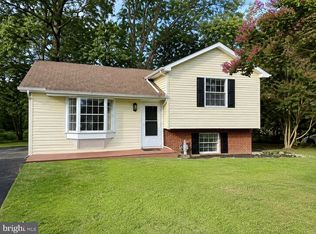 5505 Tallow St, Fredericksburg, VA 22407