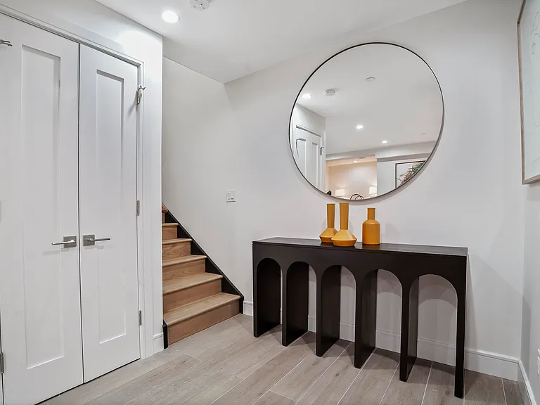 45 Garnet St #1B — Photo 14