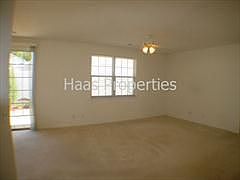 5th image of 1246 W Oaks Way