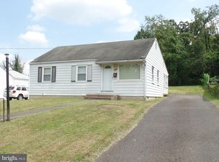 7727 Lisle Ave, Falls Church, VA 22043