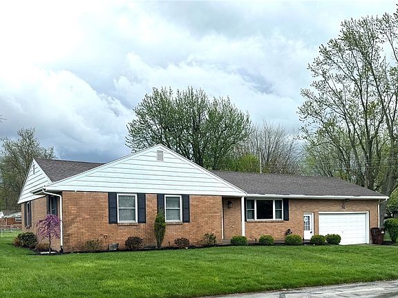 2nd image of 111 Northwood Dr