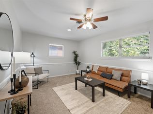 4304 Lynn Ter, North Richland Hills, TX 76180