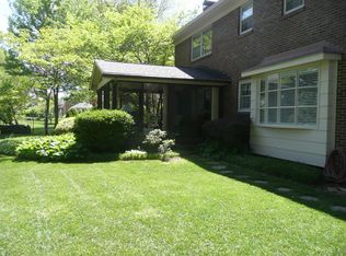 8807 Chadwick Ct, Hurstbourne, KY 40222