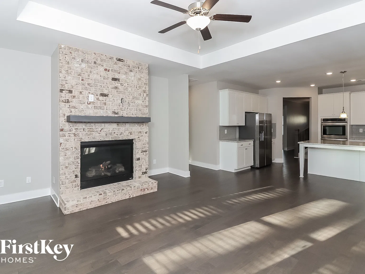 4 bed, 3.0 bath, 2440 sqft, $2,745 — Photo 3