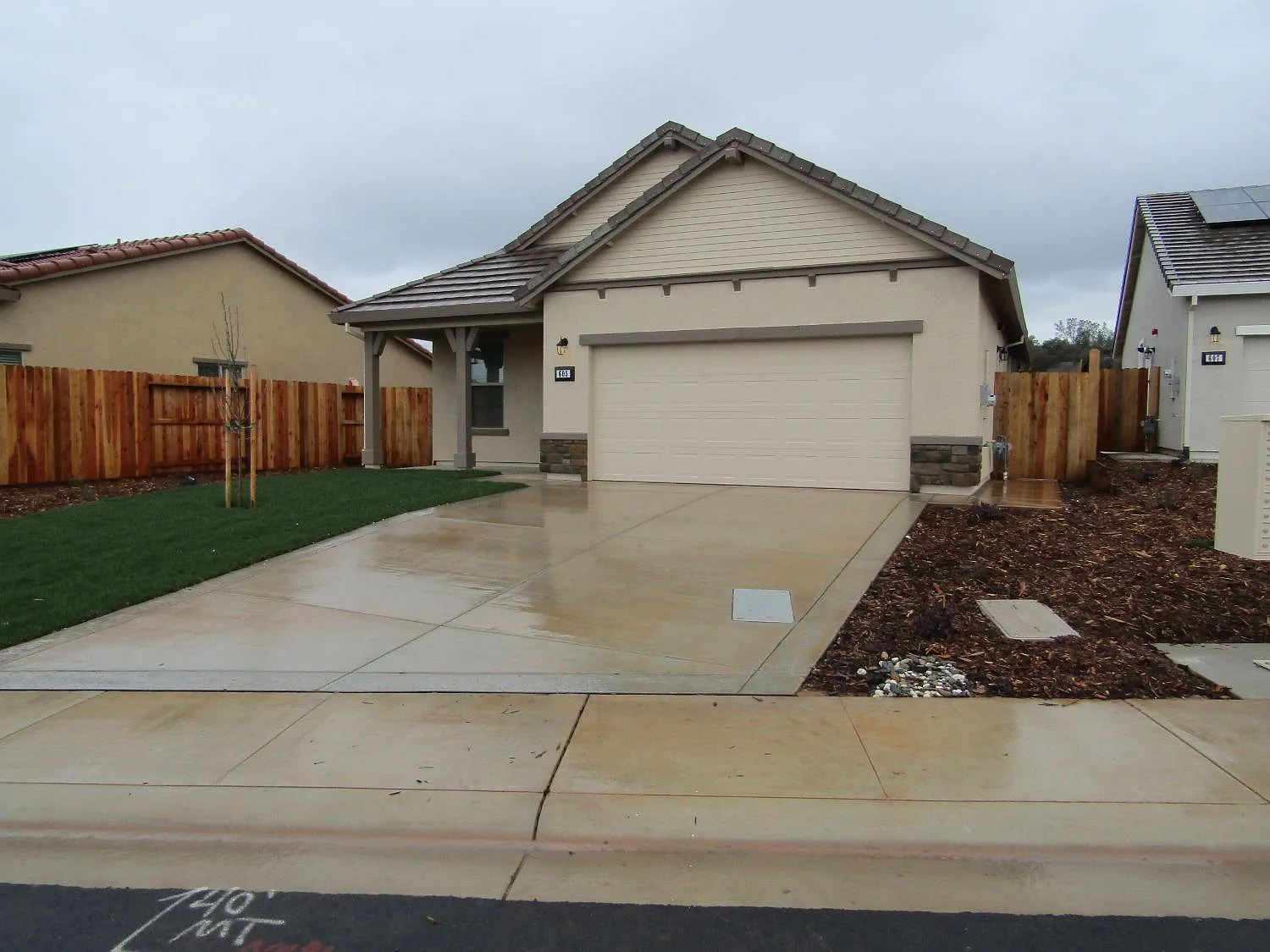 605 Morning Glory Cir photo 1