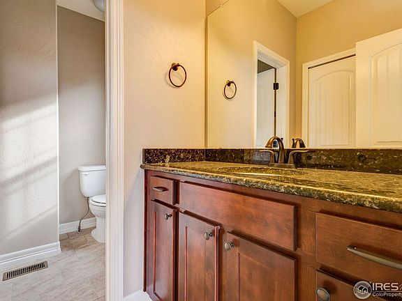 5th image of 5984 Carmon Dr