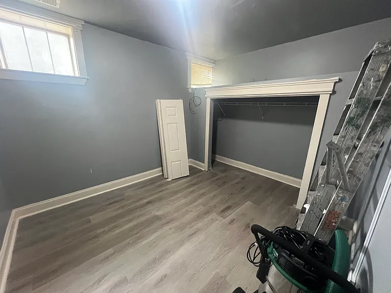 4956 S Vincennes Ave #1W — Photo 9