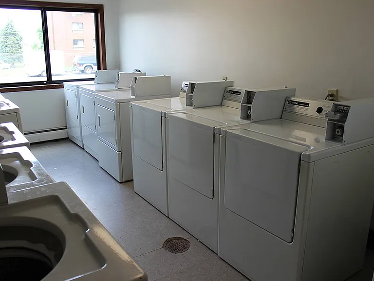 Ridgebrook Apartments — Photo 28