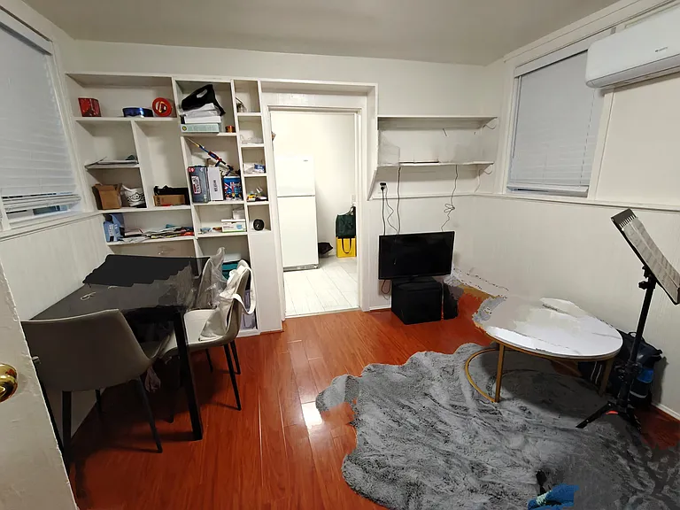 1510 S Campbell Ave #4 — Photo 2