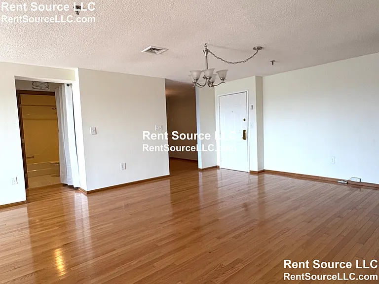 3920 Mystic Valley Pkwy #721 — Photo 9
