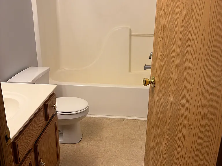 5311 Whisper Meadow Ct — Photo 12