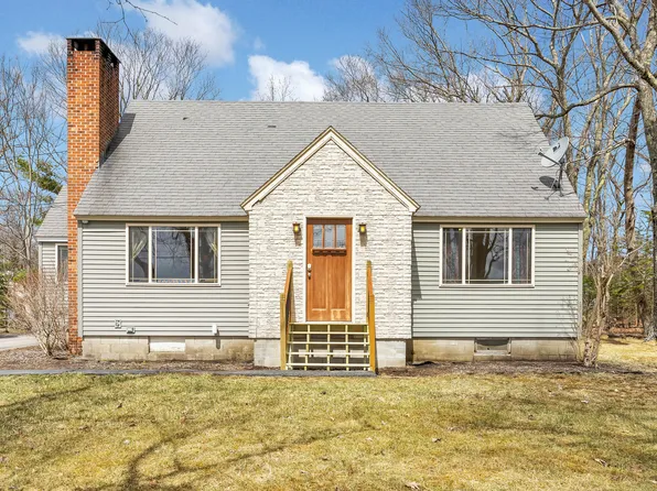 15 Forrest Avenue, Ellsworth, ME 04605