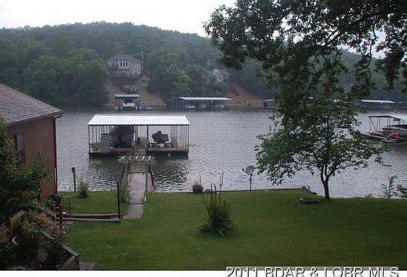 4th image of 465 Robin Hood Ln