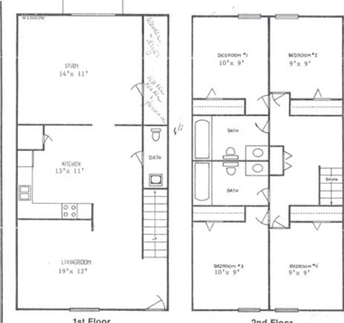 4 bedroom 2.5 bathroom Townhouse — Photo 3