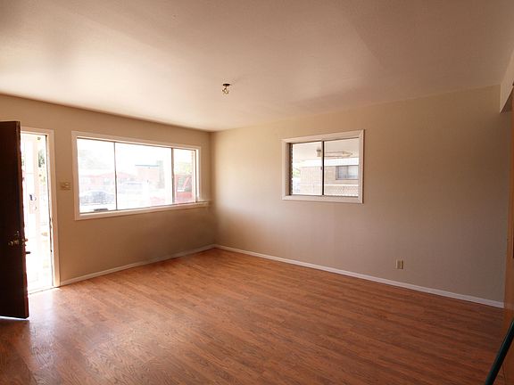 5th image of 5829 Macaw Ave