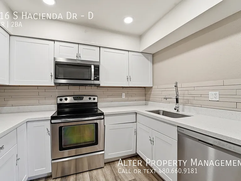 916 S Hacienda Dr #D — Photo 7