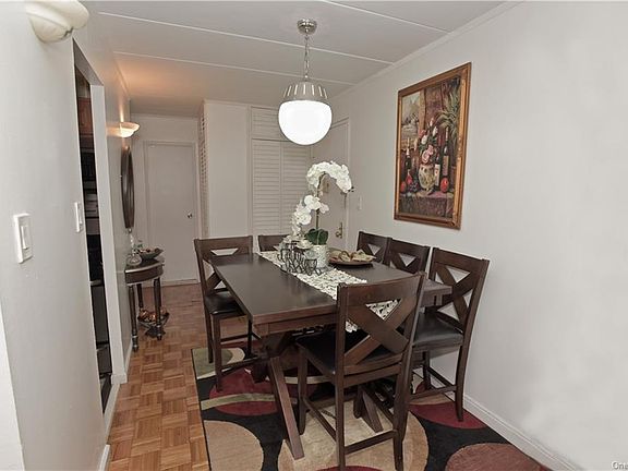 3rd image of 11 Park Ave APT 5E
