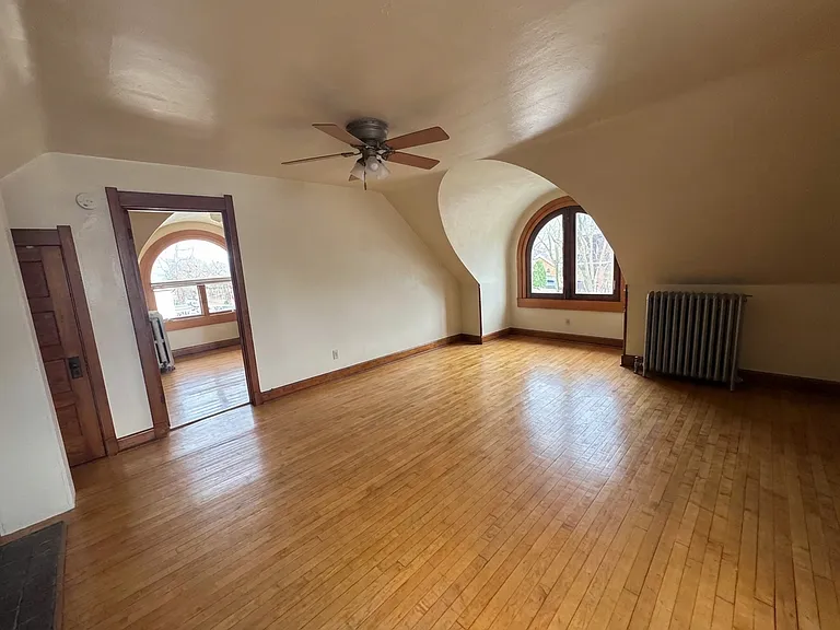 952 Spaight St #952 — Photo 3