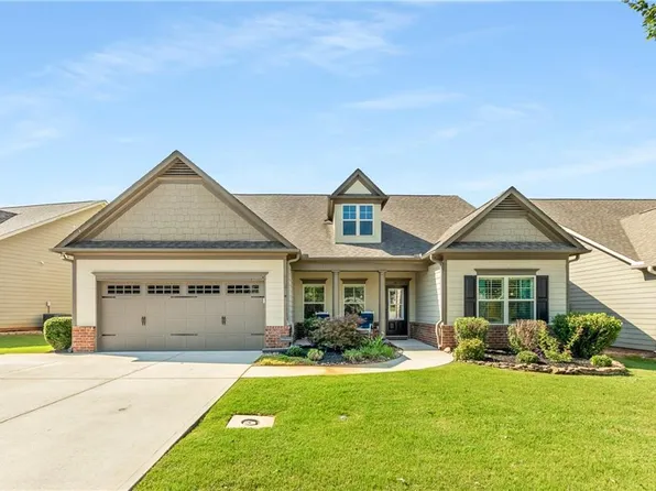 4437 Clubside Dr, Gainesville, GA 30504