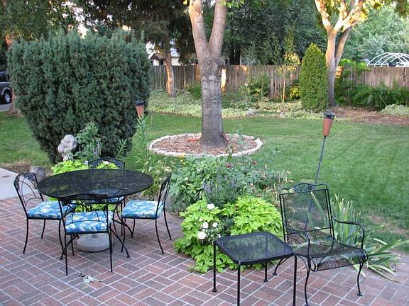 brick entry patio