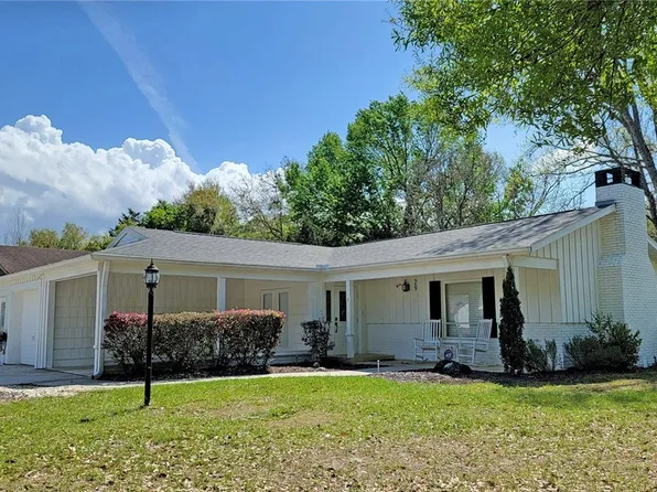 29 Jamaica St, Homosassa, FL 34446