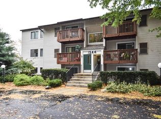 1544 Cedarwood Dr APT 155, Westlake, OH