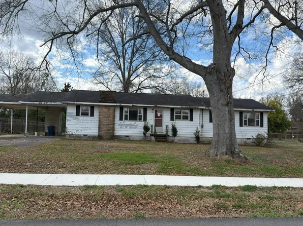 908 Brown St, Boaz, AL 35957