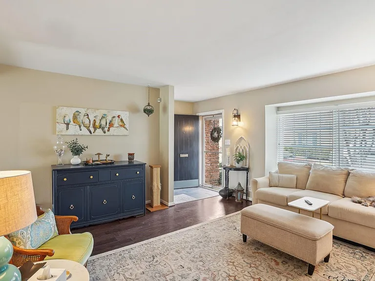 6355 Del Monte Dr #64 — Photo 9