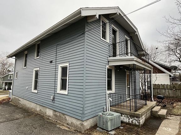 4th image of 924 North 8th STREET