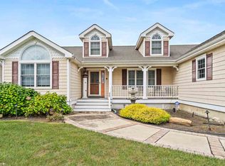 15 Woodview Ln, Cape May Court House, NJ 08210
