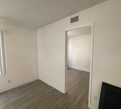 4th image of 8069 Stone Canyon Cir