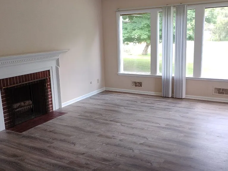 3126 McCain Rd — Photo 4