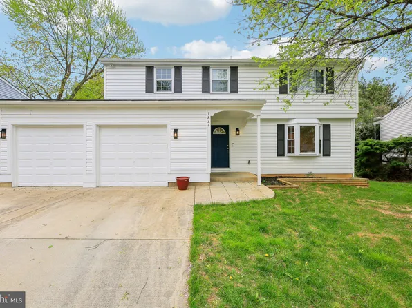 1844 Millstream Dr, Frederick, MD 21702