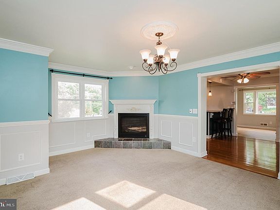 3rd image of 1509 Neighbors Ave