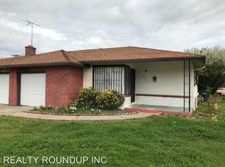 2031 Florin Rd, Sacramento, CA 95822
