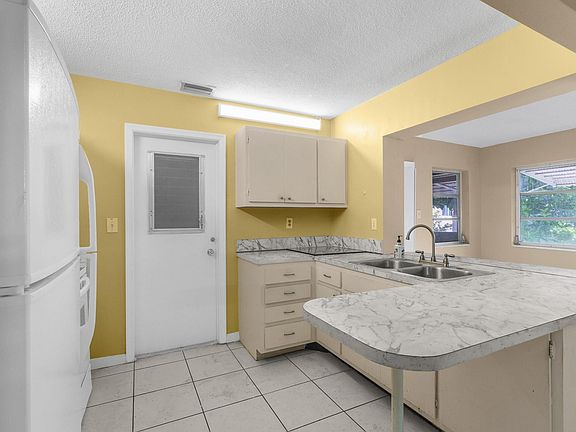 2nd image of 4709 NW 50th Street